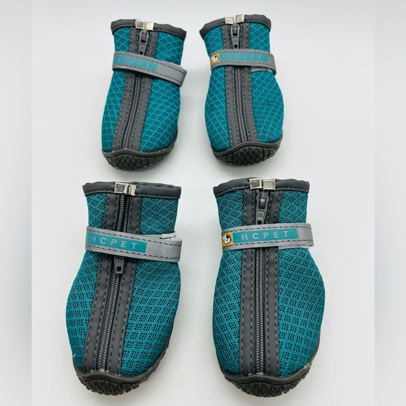 HC Pet Teal and Gray Dog Boots Size 5 NWT - Picture 1 of 9